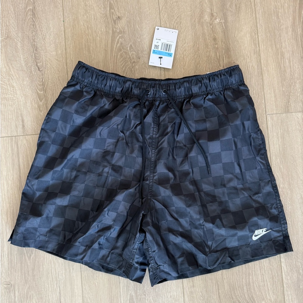 Nike club men’s flow checkered shorts black NWT M L